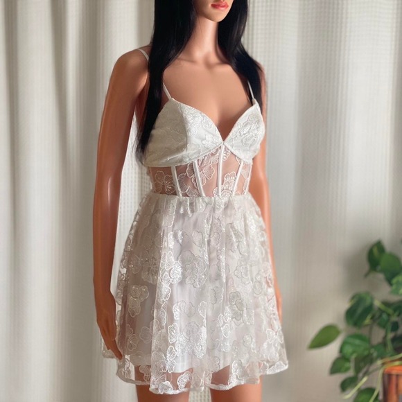 Lulus Dresses & Skirts - NWT Lulus‎ White Sparkle Lace Corset Mini Dress Coquette Romantic Bridal Size S